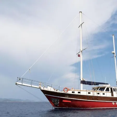 Botel Bodrum Akv *